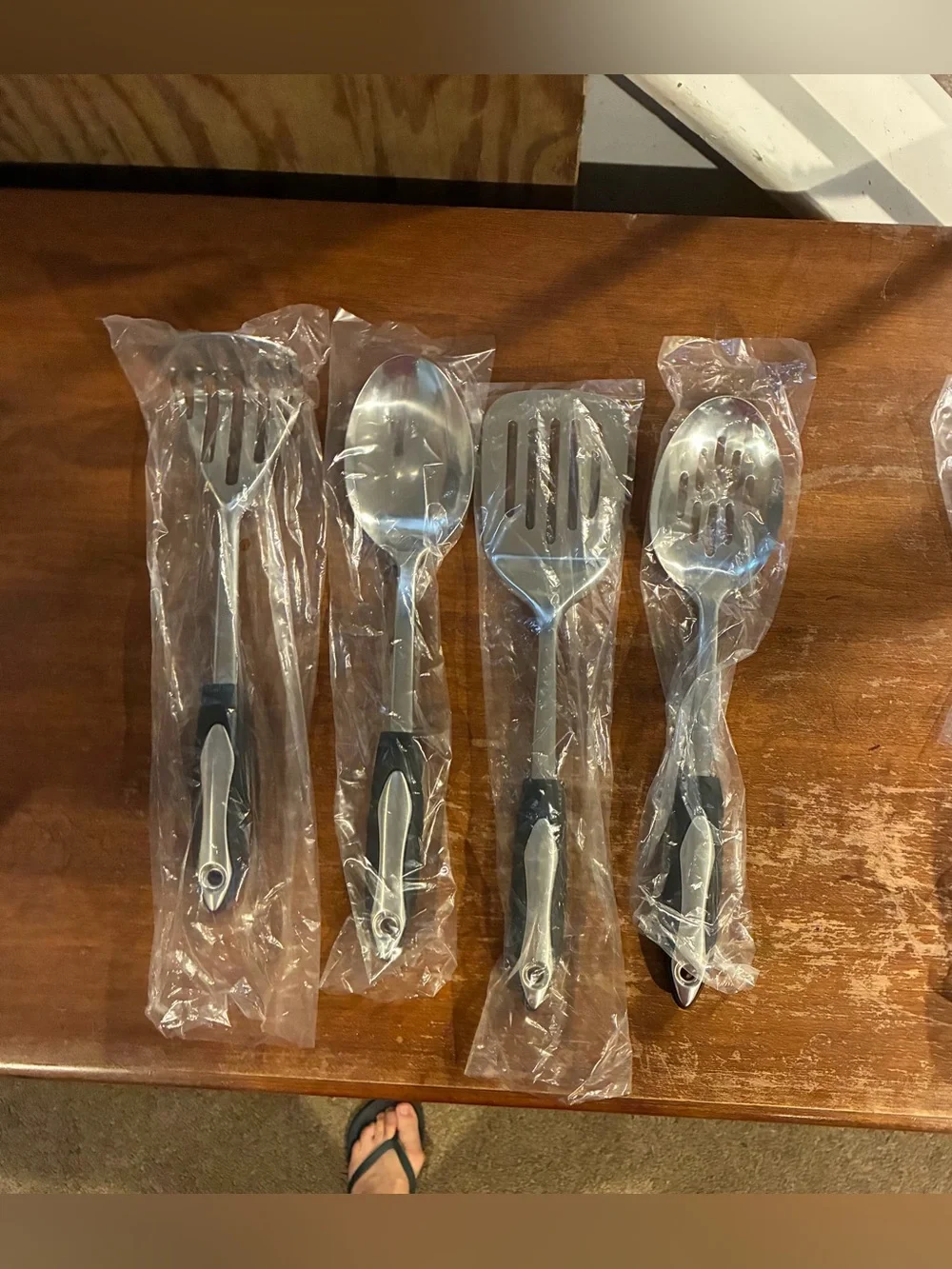 Stainless Steel Kitchen Utensil Set with Black Handles - 12 Piece. New. $9